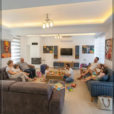 فيلة Berzan 4 Bedroom Private In Ovacik