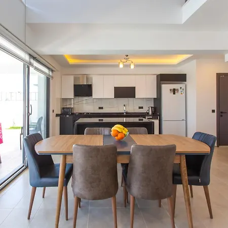 Berzan 4 Bedroom Private In Ovacik